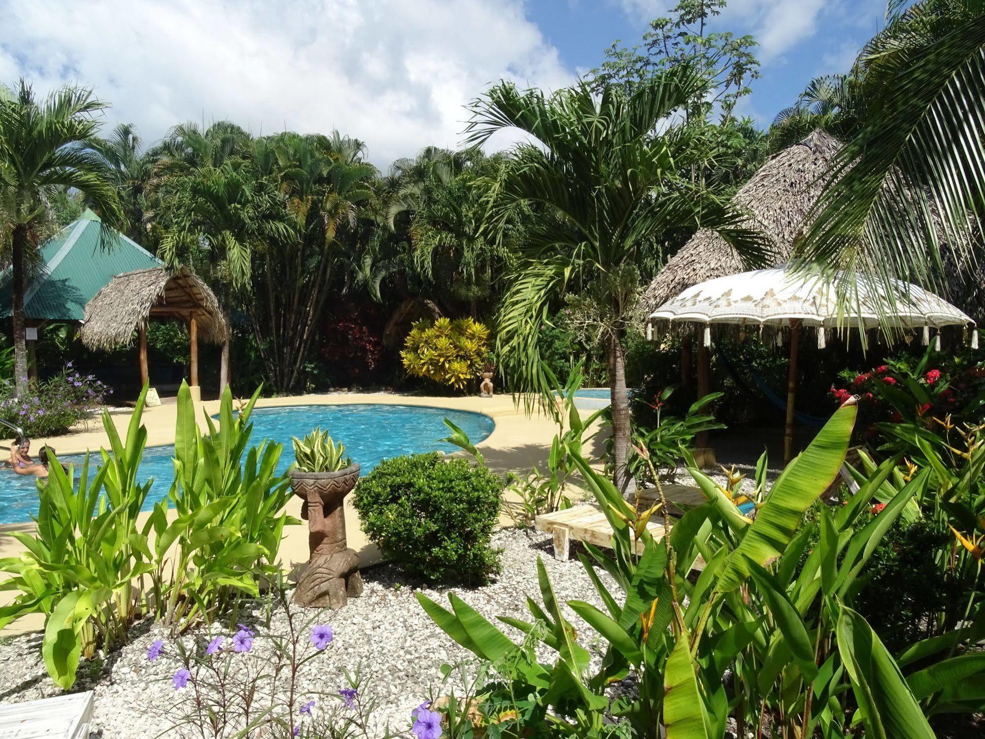 Indigo Yoga Surf Resort Malpais Buitenkant foto